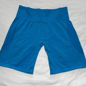 NVGTN shorts size large